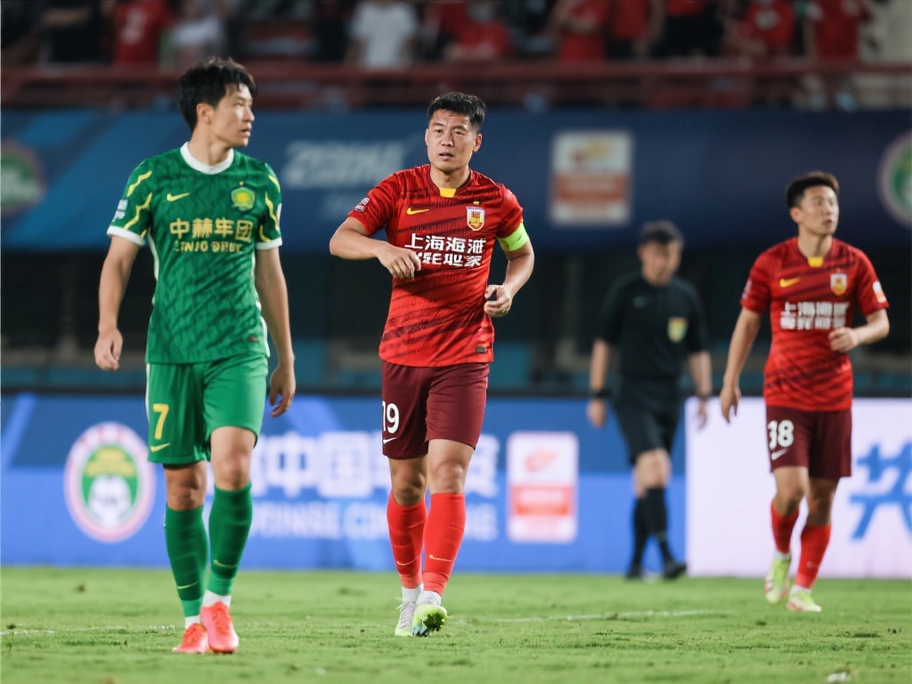 第10轮中超焦点战：上海海港1-2不敌北京国安